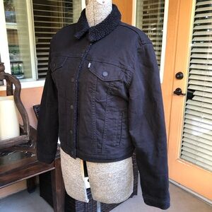 Levis Jacket Womens S Sherpa Lined Trucker Work Heavy Hiking Outdoors Adult
